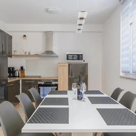 Apartmani Bauman Lejlighed