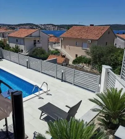Lejlighed Apartmani Bauman