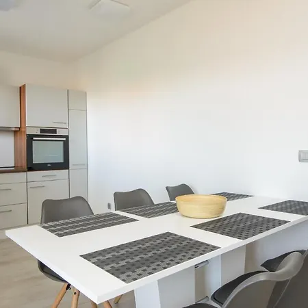 Lejlighed Apartmani Bauman *
